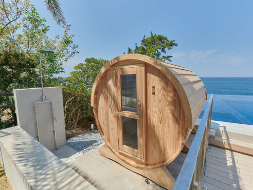 画像：「ONE SAUNA」のバレルサウナ